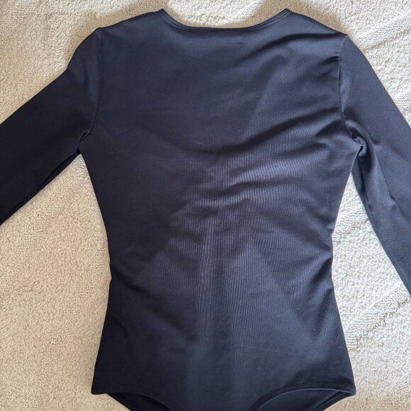 Abercrombie & Fitch Long Sleeve Cutout Bodysuit - Picture 5 of 7